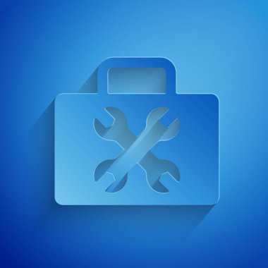 Kağıt kesiği Araç Kutusu simgesi mavi arkaplanda izole edildi. Alet kutusu tabelası. Kağıt sanatı tarzı. Vektör