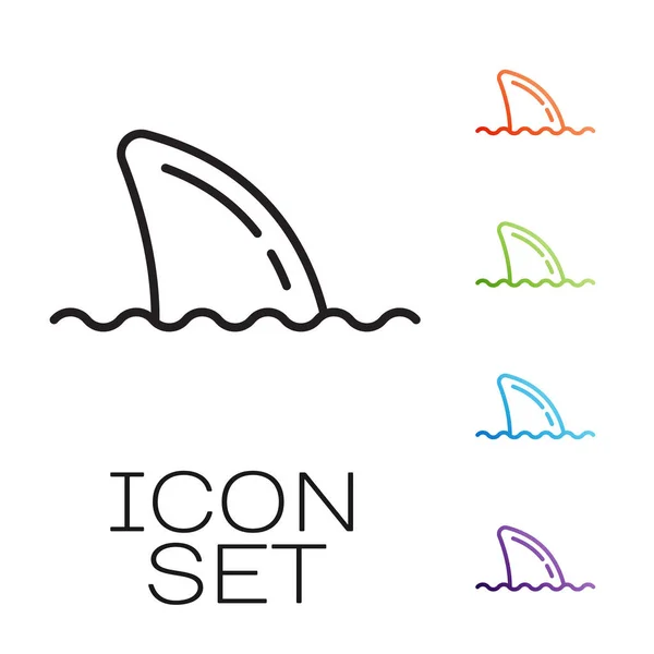 Línea negra Aleta de tiburón en el icono de la onda oceánica aislada sobre fondo blanco. Establecer iconos de colores. Vector — Vector de stock
