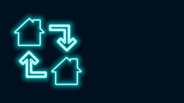 Parlayan neon hattı siyah arkaplanda izole edilmiş çalışan bir simge. Evinde dizüstü bilgisayarla çalışan serbest çalışan bir adam. Uzaktan kumanda. Mesafeli iş kavramı. 4K Video hareketli grafik canlandırması