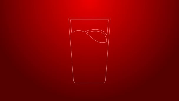 Línea verde Cristal con icono de agua aislado sobre fondo rojo. Vidrio de soda. Animación gráfica de vídeo 4K — Vídeo de stock