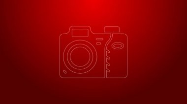 Yeşil çizgi fotoğraf makinesi simgesi kırmızı arkaplanda izole edildi. Fotoğraf makinesi simgesi. 4K Video hareketli grafik canlandırması