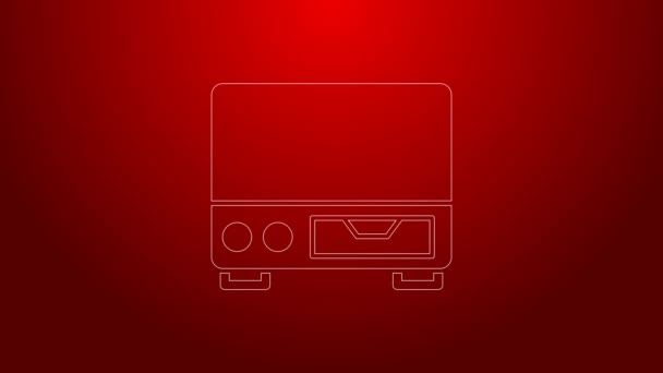 Línea verde Antiguo icono del reproductor de casetes de vídeo aislado sobre fondo rojo. Antigua hermosa grabadora de video hipster retro. Animación gráfica de vídeo 4K — Vídeo de stock