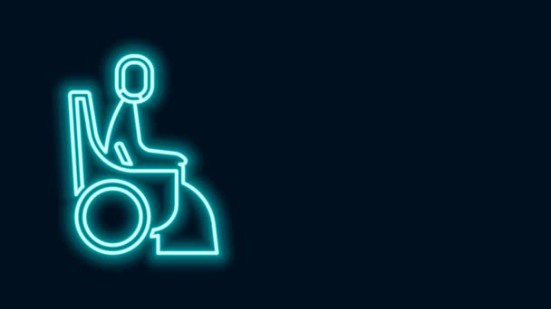 Светящаяся неоновая линия Женщина в инвалидном кресле для иконы инвалида изолирована на черном фоне. Видеографическая анимация 4K — стоковое видео