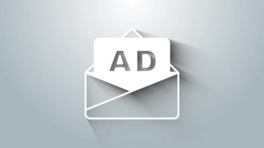 Gri arkaplanda beyaz reklam simgesi izole edildi. Pazarlama ve tanıtım süreci kavramı. İlgili reklamlar. Sosyal medya reklamcılığı. 4K Video hareketli grafik canlandırması