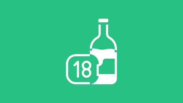 緑色の背景に隔離された白ワインボトルのアイコン。アルコールの年齢制限。4Kビデオモーショングラフィックアニメーション — ストック動画
