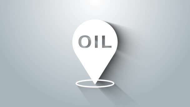 На сером фоне выделена иконка местоположения белого бензина для заправки. Заправка и указатель на карту. Видеографическая анимация 4K — стоковое видео