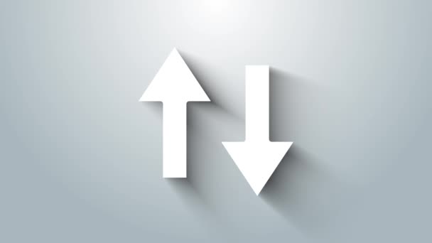 Εικόνα λευκού βέλους που απομονώνεται σε γκρι φόντο. Σύμβολο κατεύθυνσης Arrowhead. Πινακίδα πλοήγησης. 4K Γραφική κίνηση κίνησης βίντεο — Αρχείο Βίντεο