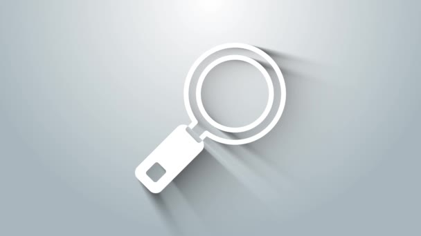 Biała ikona szkła powiększającego odizolowana na szarym tle. Wyszukiwanie, skupienie, zoom, symbol biznesu. 4K Animacja graficzna ruchu wideo — Wideo stockowe