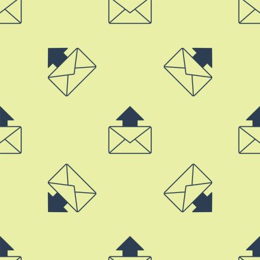 Mavi E- posta ve e-posta simgesi sarı arkaplandaki kusursuz deseni izole etti. Zarf sembolü e-postası. E- posta kodu. Vektör.