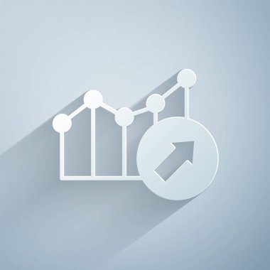 Kağıt kesiği Finansal büyüme ikonu gri arka planda izole edildi. Gelirleri arttırıyorum. Kağıt sanatı tarzı. Vektör