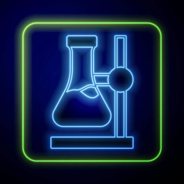 파란 배경에 고립된 스탠드 아이콘 위에 놓인 네온 글 래스 테스트 튜브 플라스크. 실험 장비. Vector — 스톡 벡터