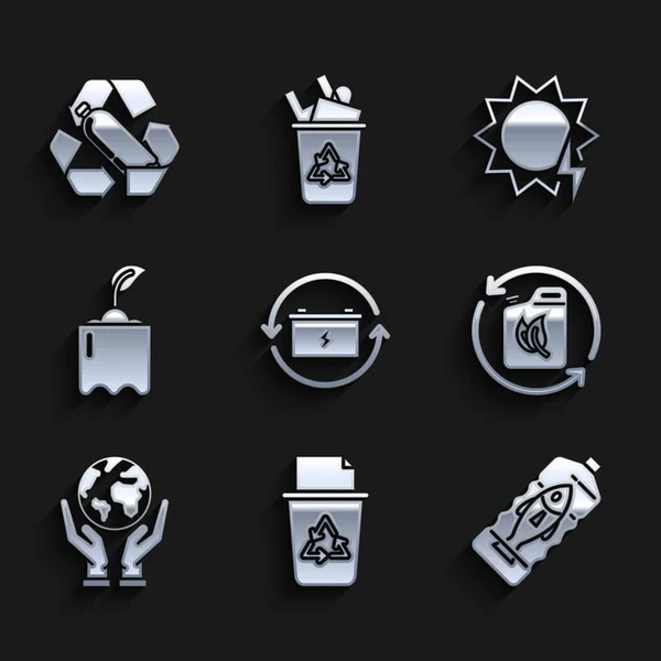 Set Battery with recycle symbol, Recycle bin, Stop ocean plastic pollution, Bio fuel canister, Human hands holding Earth globe, Sprout bottle, Solar energy panel and Recycling icon. Vector — Vetor de Stock