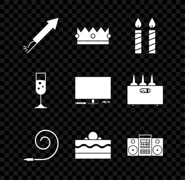 Set ohňostroj raketa, Koruna, Narozeninové dort svíčky, strana rohu, dort, Domácí stereo se dvěma reproduktory, Sklenice šampaňského a Video herní konzole ikony. Vektor — Stockový vektor