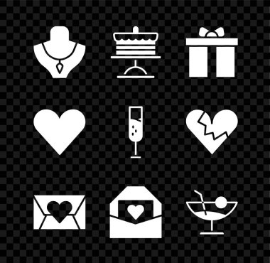 Kolyeyi mankene, kek tabağına, hediye kutusuna Valentine 'ın kalbiyle zarfa, Kokteyl' e, Kalbe ve şampanya ikonuna koy. Vektör