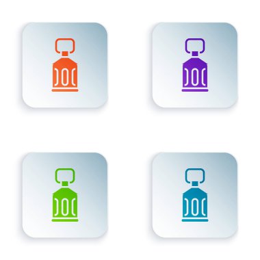 Renkli Ramazan Kareem fener simgesi beyaz arkaplanda izole edildi. Kare düğmelere renkli simgeleri yerleştir. Vektör