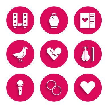 Kırık kalp ya da boşanma, alyans, kalp, keman, mikrofon, güvercin, kartpostal ve hoparlör ikonu. Vektör