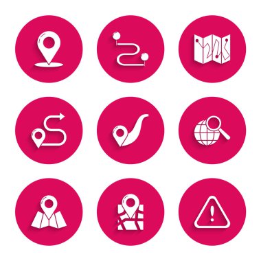 Yol konumu, işaretli katlanmış harita, üçgende ünlem, büyüteç cam küre ve harita pin simgesi. Vektör