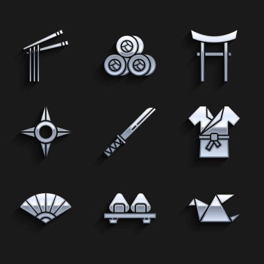 Geleneksel Japon katanası, suşi kesim tahtası, Origami kuşu, kostüm Kimono, kağıt çin veya Japon katlama fanı, ninja shuriken, kapı ve Asya eriştesi ve yemek çubuğu ikonu. Vektör