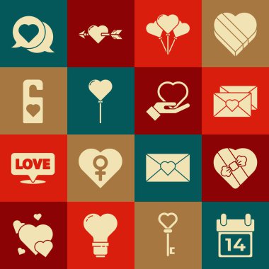 Takvimi 14 Şubat 'a ayarla, Candy kalp şeklinde kutuda, Envelope Valentine, balon şeklinde, lütfen rahatsız etmeyin, Kalp konuşma balonu ve el simgesi şeklinde. Vektör