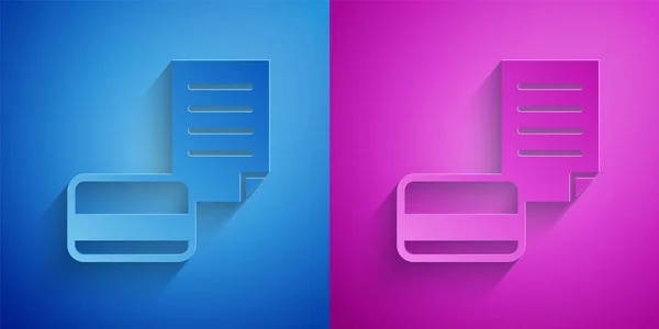 Corte de papel Icono de tarjeta de crédito aislado sobre fondo azul y púrpura. Pago en línea. Retiro de efectivo. Operaciones financieras. Señal de compra. Estilo de arte de papel. Vector — Vector de stock