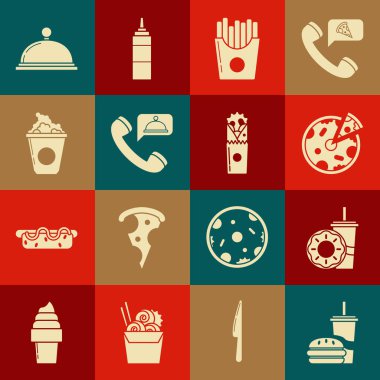 Saman ve burger, çörek, patates kızartması, patates kızartması karton kutu yiyecek siparişi, patlamış mısır karton, üstü kapalı yemek tepsisi ve Doner kebap ikonu ile birlikte kağıt bardağı hazırla. Vektör