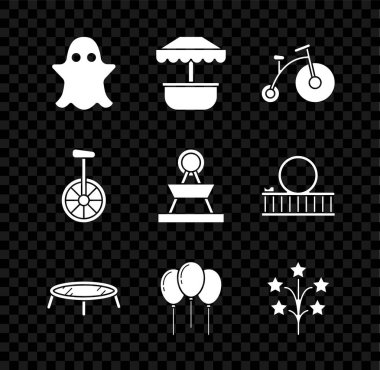 Ghost 'u, Cazibe Atlıkarıncasını, bir büyük tekerli klasik bisikleti ve bir küçük trambolini, balon kurdelesini, havai fişekleri, tek tekerlekli bisikleti ve ikonu ayarla. Vektör