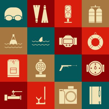 Sualtı not defteri ve kalemini ayarla, Rüzgar gülü, Lifebuoy, Ölçü ölçeği, Köpekbalığı yüzgeci okyanus dalgası denizde yüzen, yüzmek ve dalmak için gözlük kapağı ikonu. Vektör