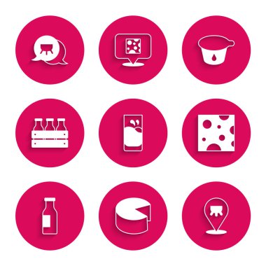 Sütlü, peynirli, memeli, şişeli, tahta kutulu, yoğurtlu ve ikonlu bardaklar. Vektör