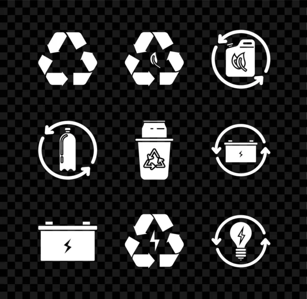 Set Reciclar símbolo, y la hoja, Bio bidón de combustible, batería de coche, batería con reciclaje, bombilla de luz, reciclaje de botellas de plástico y bin icono. Vector — Archivo Imágenes Vectoriales