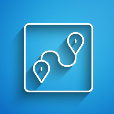 Beyaz çizgi rota simgesi mavi arkaplanda izole edildi. Harita işaretçisi işareti. Yol ya da yol kavramı. GPS navigatörü. Uzun gölge. Vektör