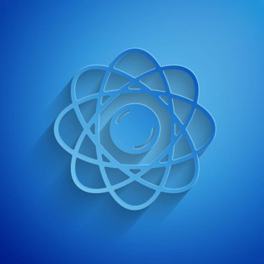 Kağıt kesiği Atom simgesi mavi arkaplanda izole edildi. Bilimin, eğitimin, nükleer fiziğin, bilimsel araştırmaların sembolü. Kağıt sanatı tarzı. Vektör.