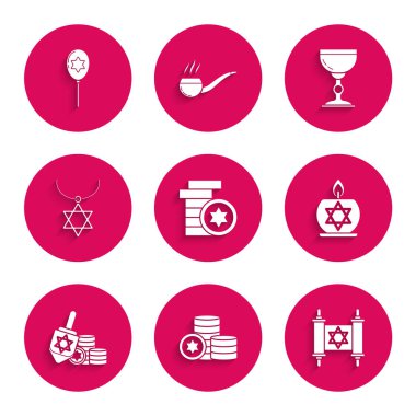 Yahudi sikkesi, Tevrat parşömeni, yanan mum şamdanı David 'in yıldızı, Hanuka dreidel, zincirli Star David kolyesi, kadehler ve balon kurdele ikonu. Vektör