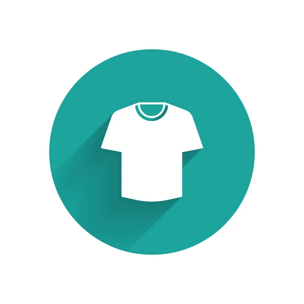 Camiseta blanca icono aislado con fondo de sombra larga. Botón círculo verde. Vector — Vector de stock