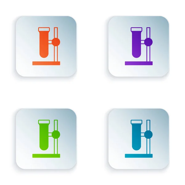 Color Glas Reagenzglas Kolben am Stand Symbol isoliert auf weißem Hintergrund. Laborgeräte. Setzen Sie bunte Symbole in quadratische Tasten. Vektor — Stockvektor