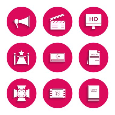 Set Online play video, Play Video, Senaryo, Movie spotu, engelli ve yıldızlı halı, Bilgisayar PC monitörü HD teknolojisi ve Megaphone simgesi. Vektör