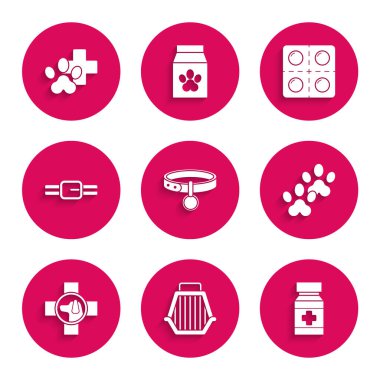 Yakasına isim etiketi, hayvan taşıma çantası, köpek ilacı şişesi ve haplar, pençe izi, veteriner kliniği sembolü ve ikon koyun. Vektör