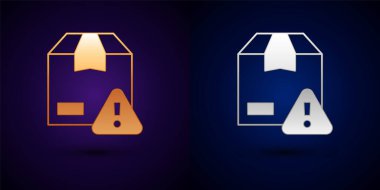 Siyah zemin üzerinde kalkan simgesi olan altın ve gümüş teslimat güvenliği. Teslimat sigortası. Kalkanın ötesinde sigorta kutuları var. Vektör