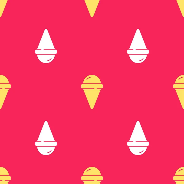 黄色雪糕在华夫饼锥形图标孤立无缝图案的红色背景 甜蜜的象征 — 图库矢量图片
