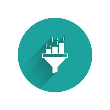 Beyaz Satış hunisi, pazarlama ve yeni başlayan iş simgesi için uzun gölgeli arka plan ile izole edilmiş. Bilgi şablonu. Yeşil daire düğmesi. Vektör