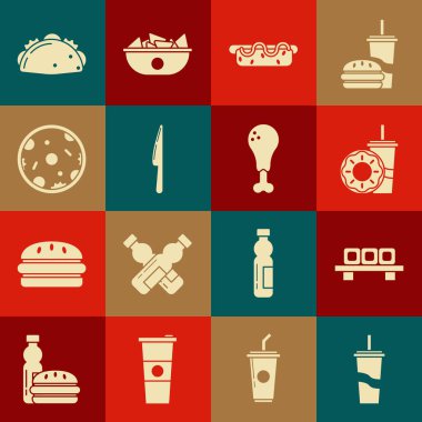 Kağıt bardakta pipet ve su, kesme tahtasında suşi, çörek, Hotdog sandviçi hardalı, bıçak, pizza, taco tortilla ve tavuk budu ikonu. Vektör