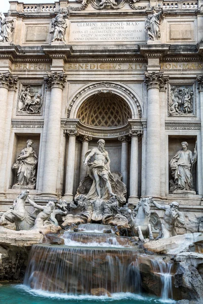 Fontana di trevi — Stok fotoğraf