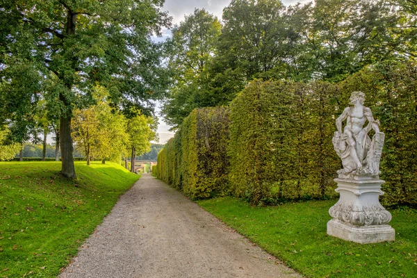 城堡 Seehof 公园 — 图库照片
