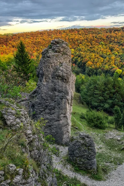 Юрського пагорби Франконія — стокове фото