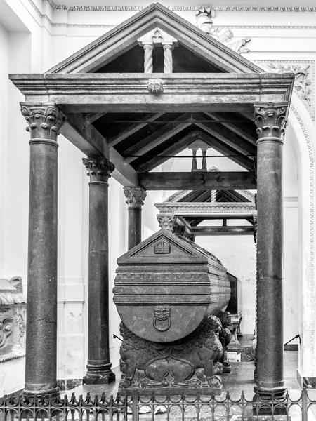 Frederick Ii Tomb — Stock Fotó