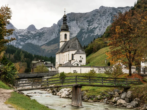 Berchtesgadener kirche — Stockfoto