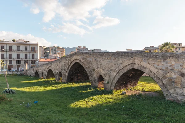 Medieval Historical Bridge in Palermo, Sicily — Stock Photo, Image