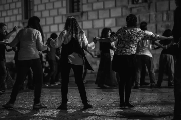 Palermo tánc este a Piazza Pretoria Stock Fotó