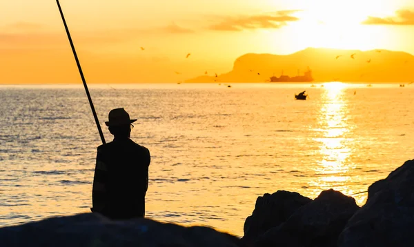 Drammatica alba sul Mar Mediterraneo — Foto Stock