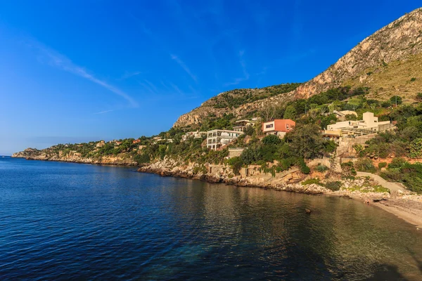 La costa siciliana en la noche — Foto de Stock