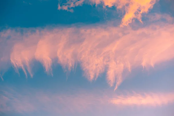 Fondo Colorido Cielo Azul Rosado Panorama Borroso Del Cielo Foto —  Fotos de Stock